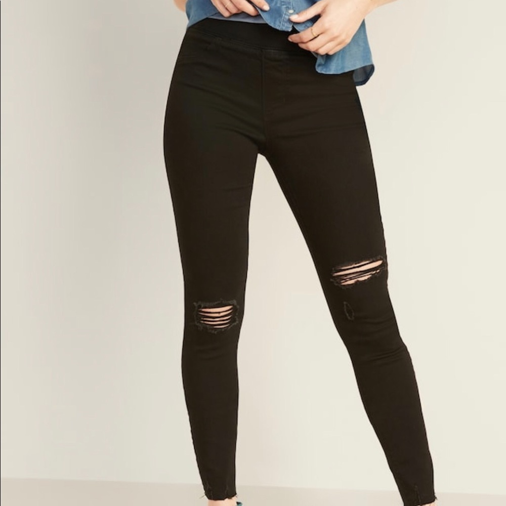 Old Navy Distressed Rockstar Jeggings